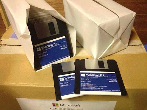 Floppy disks: Windows 8.1